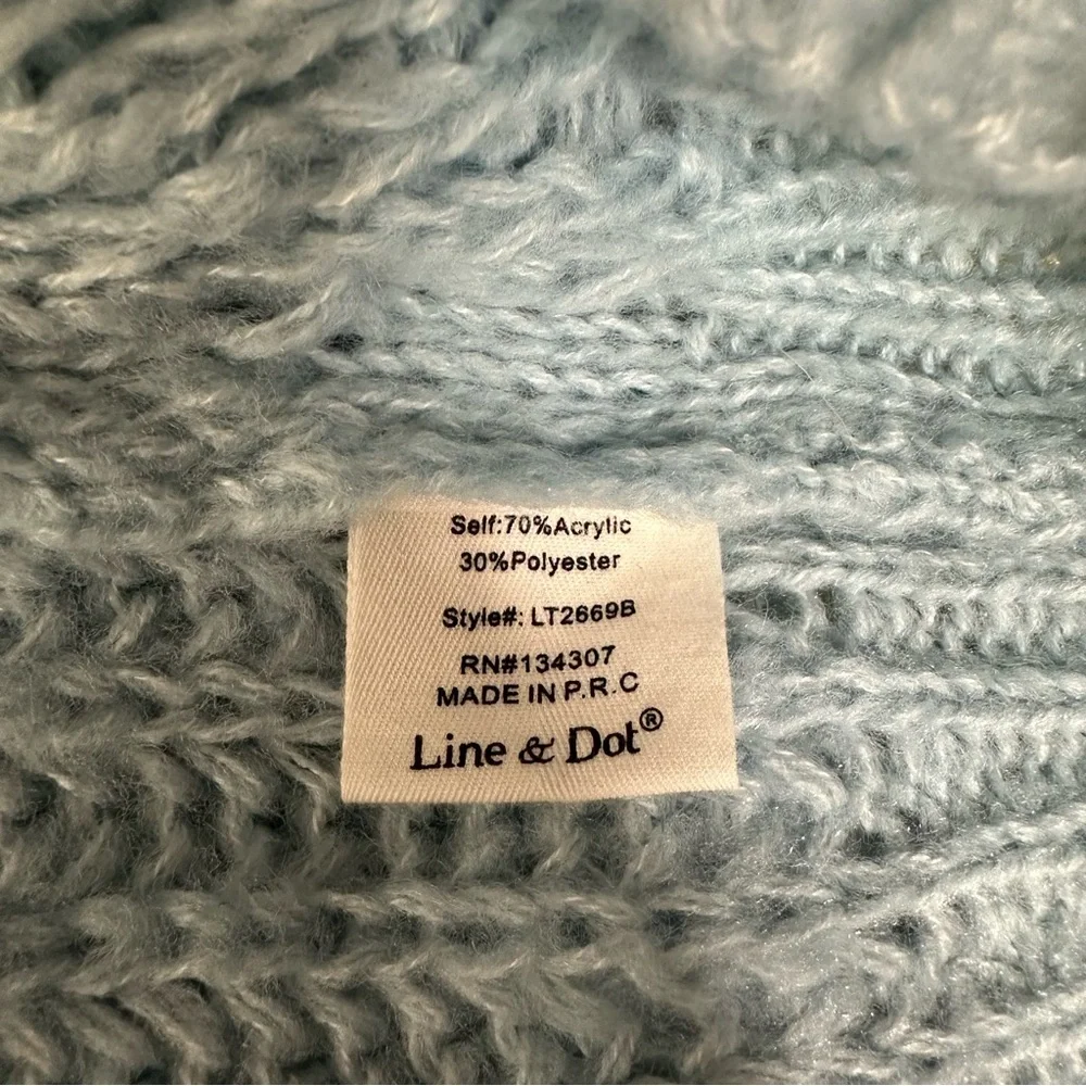 LINE & DOT Bea Oversized Turtleneck Crochet Style Knit in Light Blue Medium New - Picture 11 of 13